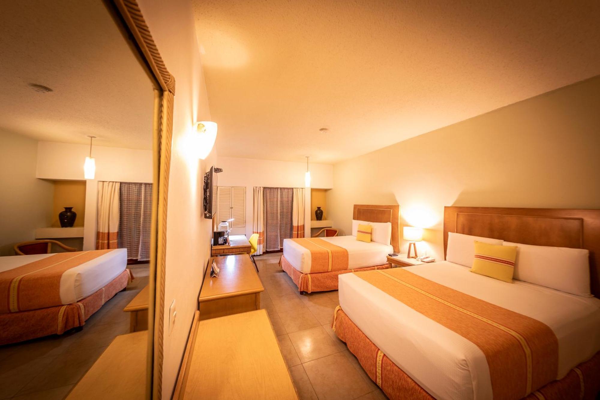 Standard King Room